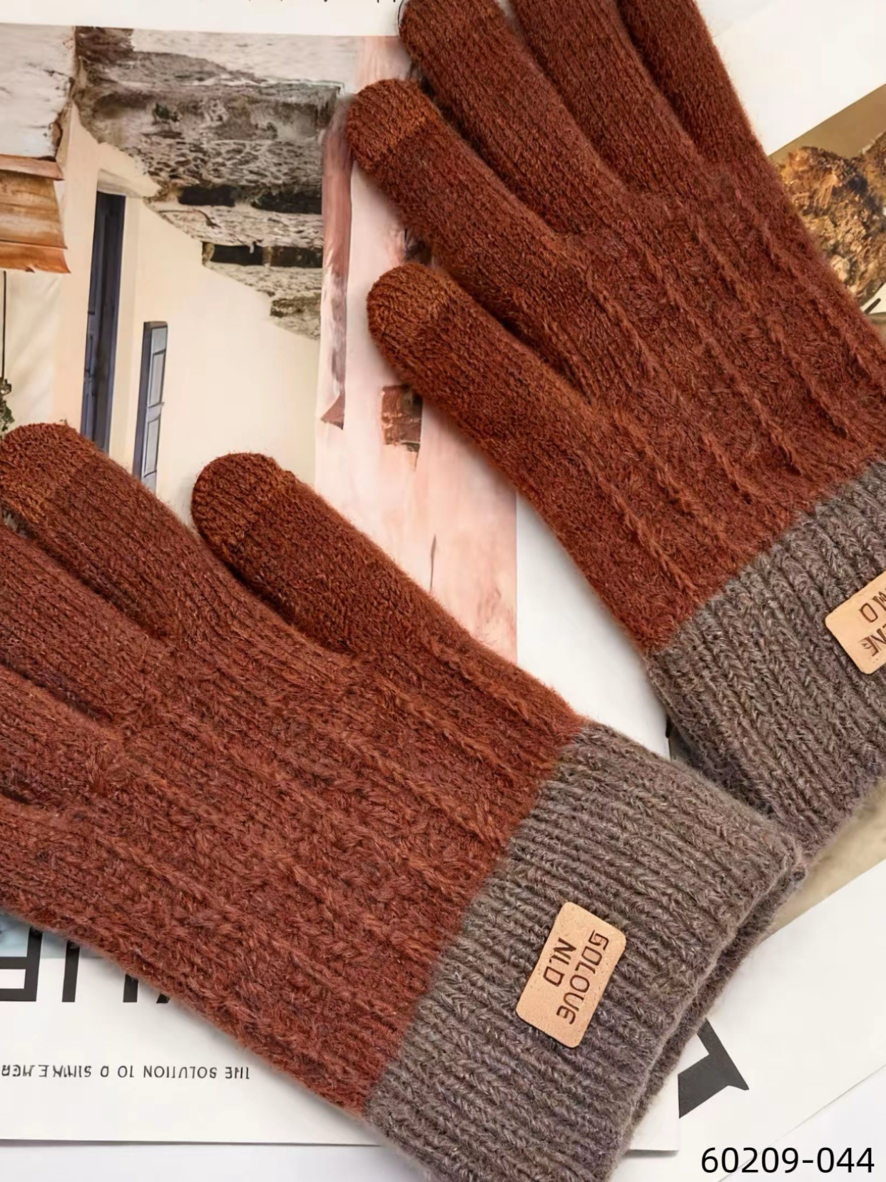Full-finger jacquard yarn, glove finger length 21cm, palm width 12cm, imitation alpaca knitted fabric