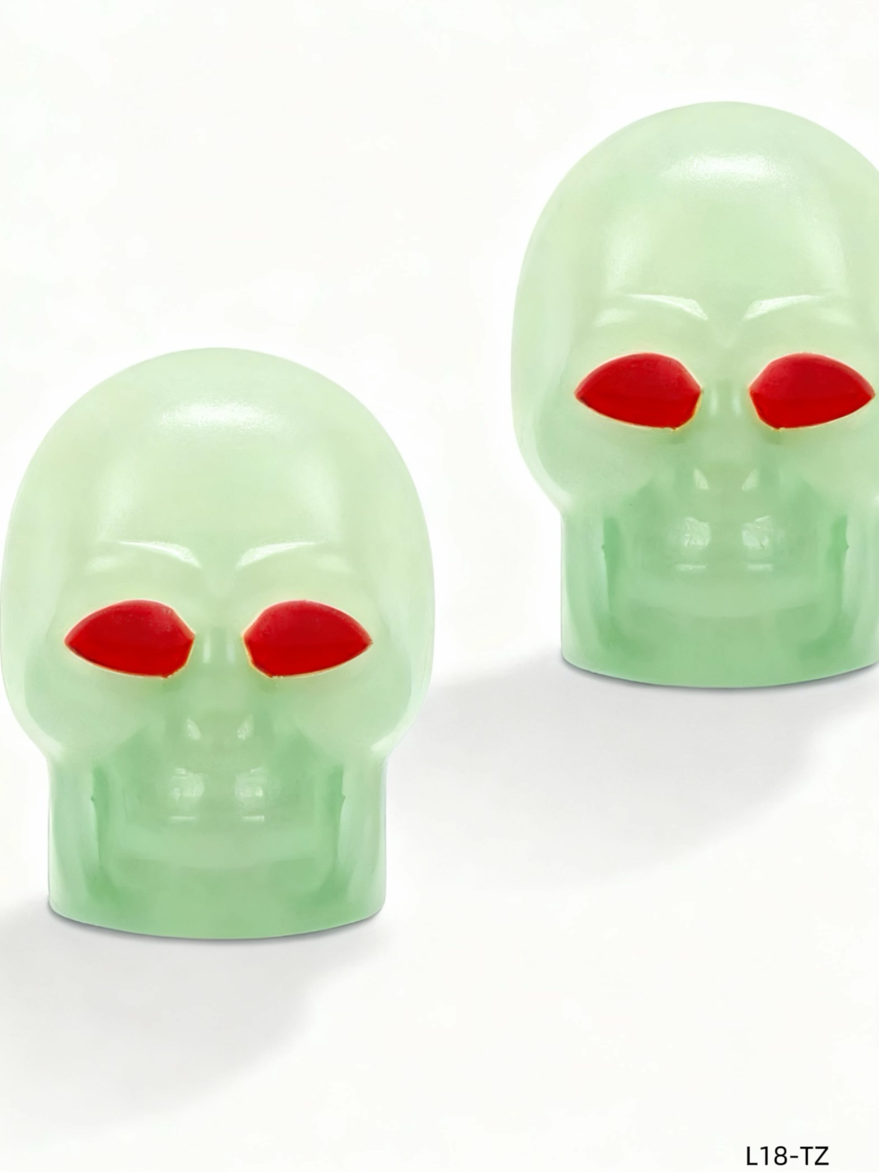L18-TZ Mountain Bike Luminous Skull Valve Cap